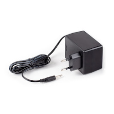 Netzadapter extern (nicht serienmäßig)